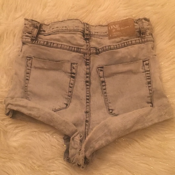 One Teaspoon Lovers - Size 24 (fits a 27 fitted) - Picture 5 of 6